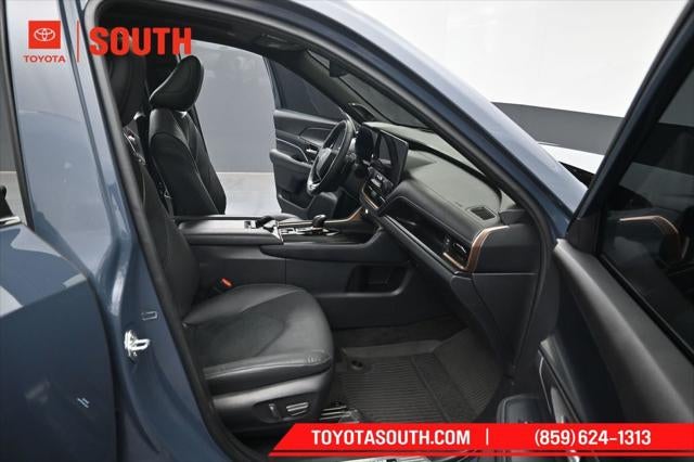 2024 Toyota Grand Highlander Hybrid MAX Platinum