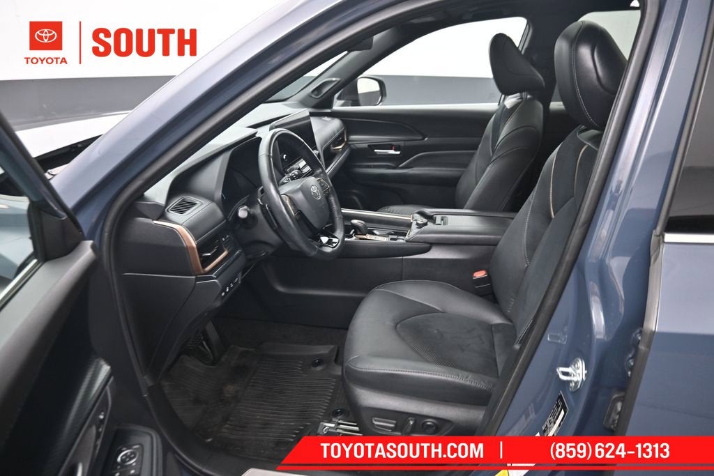 2024 Toyota Grand Highlander Hybrid MAX Platinum