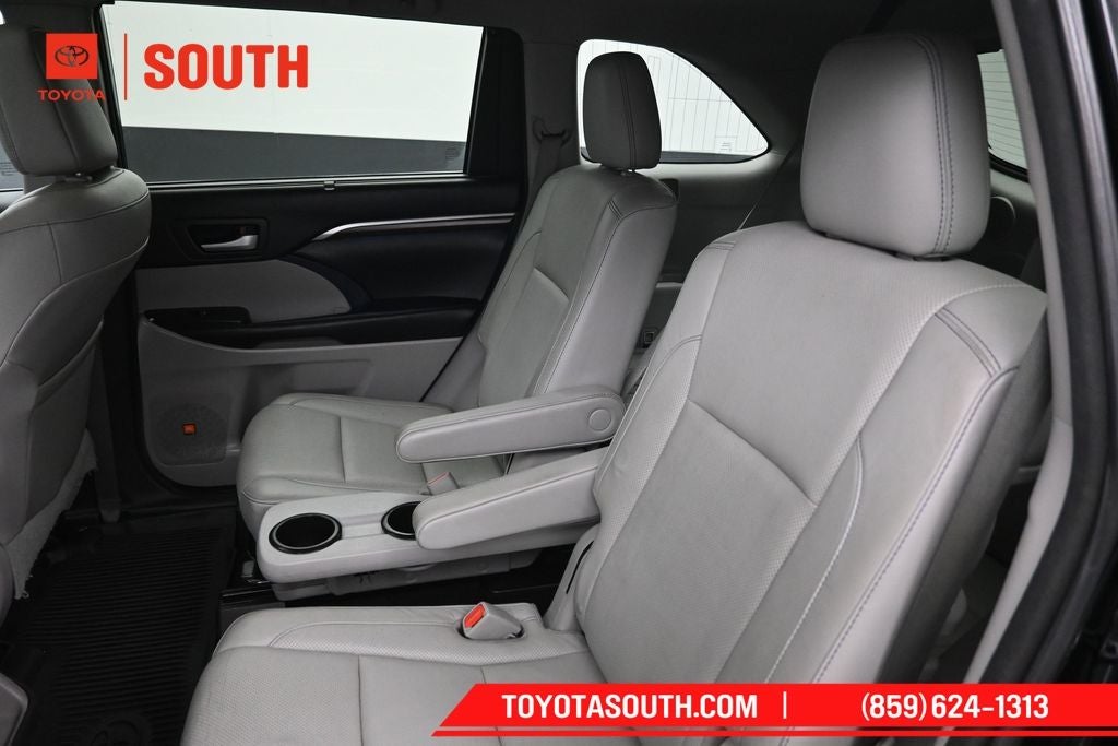 2016 Toyota Highlander Limited