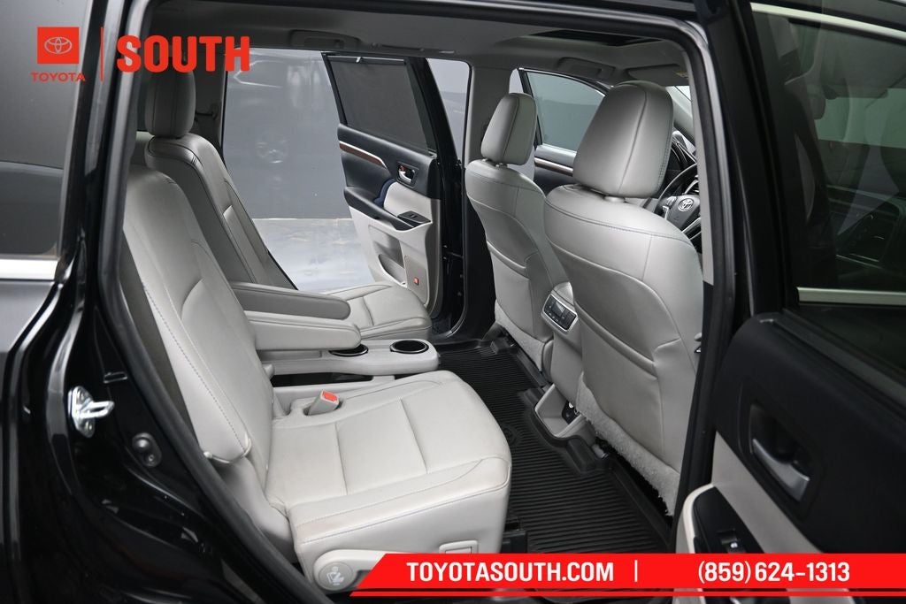 2016 Toyota Highlander Limited