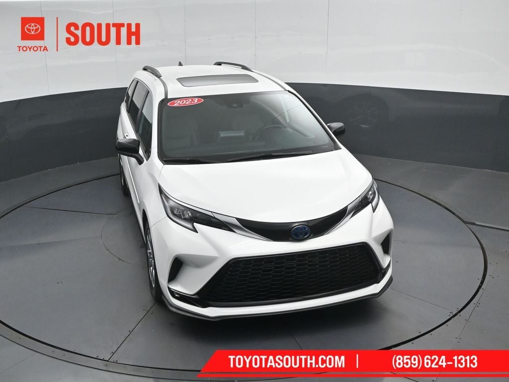 2023 Toyota Sienna XSE 7 Passenger