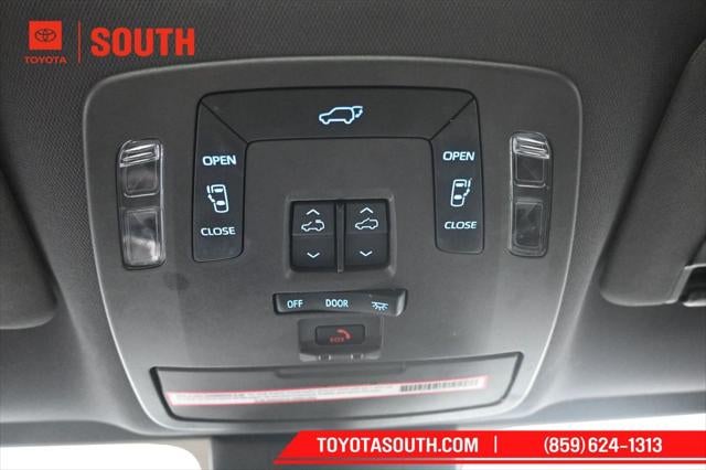 2023 Toyota Sienna XSE 7 Passenger