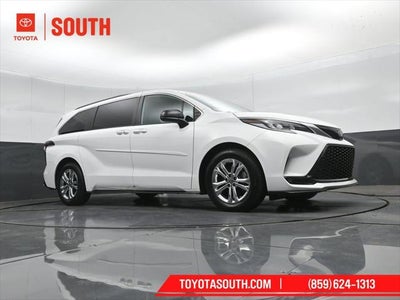 2023 Toyota Sienna XSE 7 Passenger