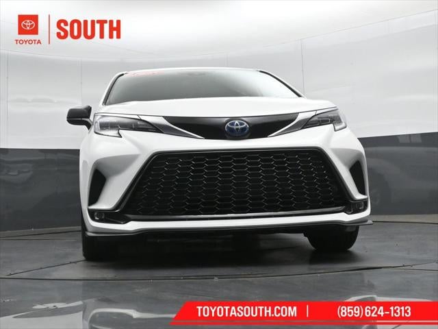 2023 Toyota Sienna XSE 7 Passenger