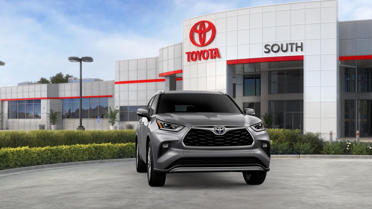 2026 Toyota Highlander Hybrid Platinum