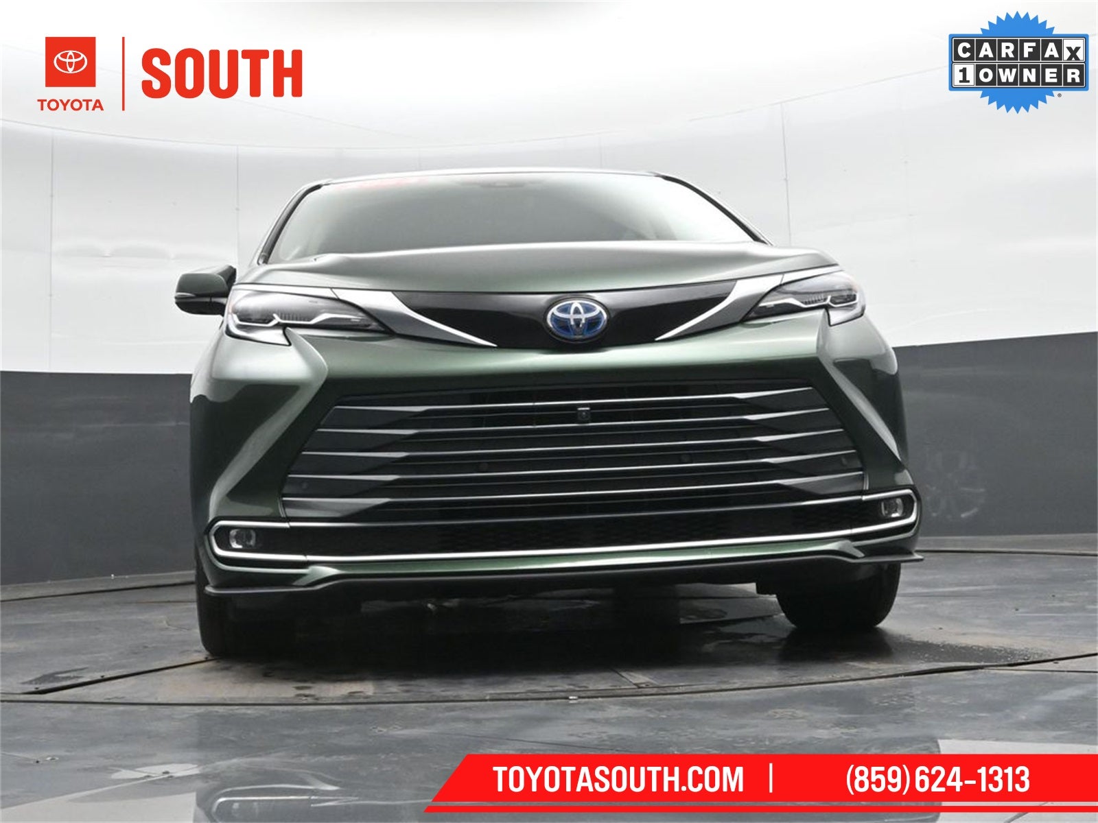 2024 Toyota Sienna Platinum 7 Passenger