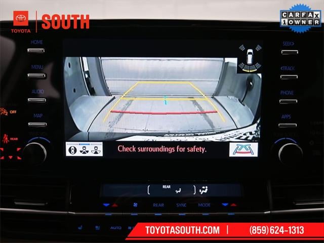 2024 Toyota Sienna Platinum 7 Passenger