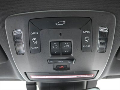 2024 Toyota Sienna Platinum 7 Passenger