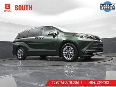 2024 Toyota Sienna Platinum 7 Passenger