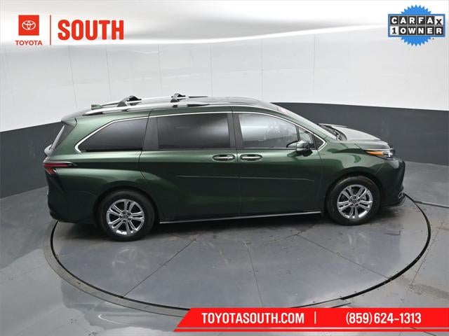 2024 Toyota Sienna Platinum 7 Passenger