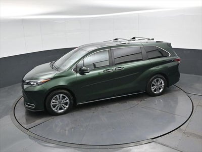 2024 Toyota Sienna Platinum 7 Passenger