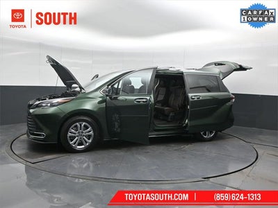 2024 Toyota Sienna Platinum 7 Passenger