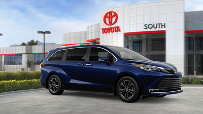 2026 Toyota Sienna Platinum 7 Passenger