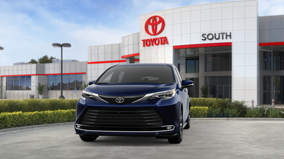 2026 Toyota Sienna Platinum 7 Passenger