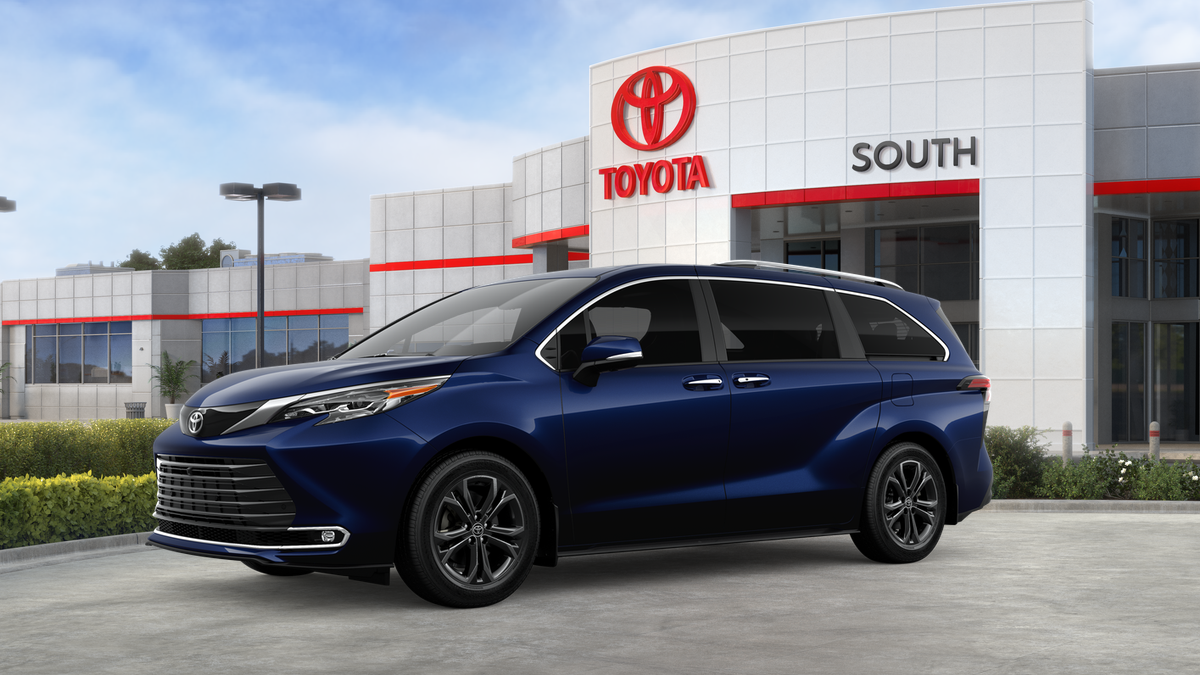 2026 Toyota Sienna Platinum 7 Passenger