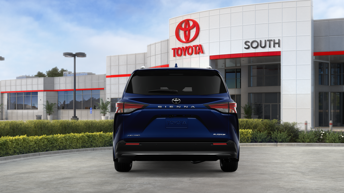 2026 Toyota Sienna Platinum 7 Passenger