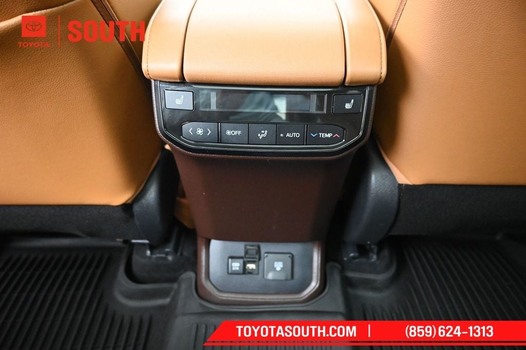 2020 Toyota Highlander Platinum