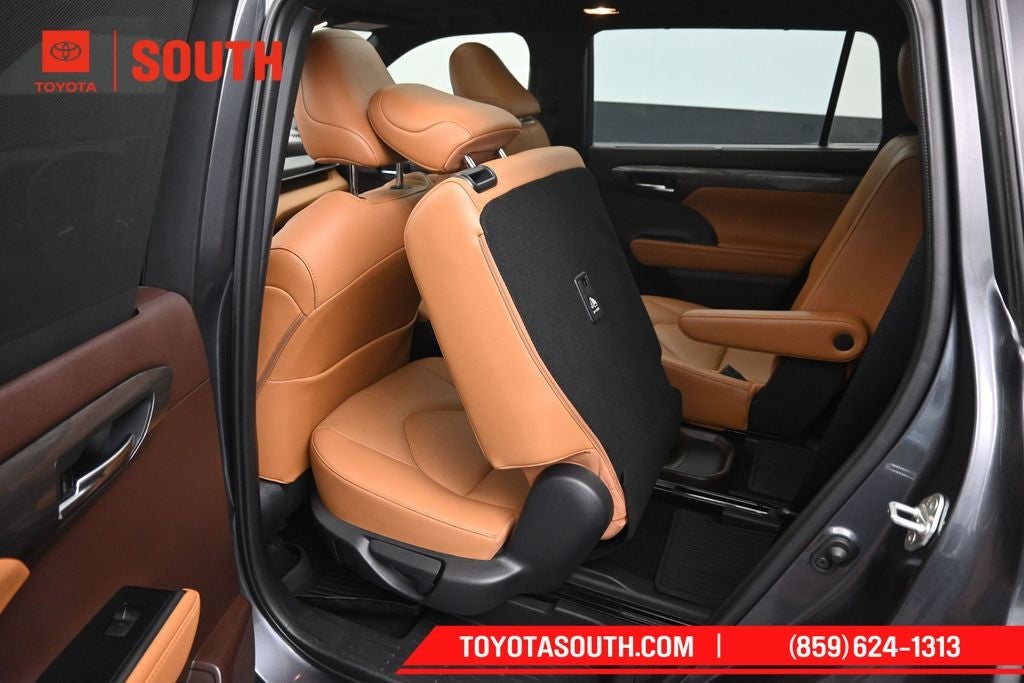 2020 Toyota Highlander Platinum