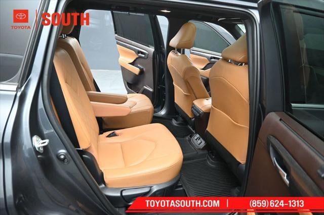 2020 Toyota Highlander Platinum