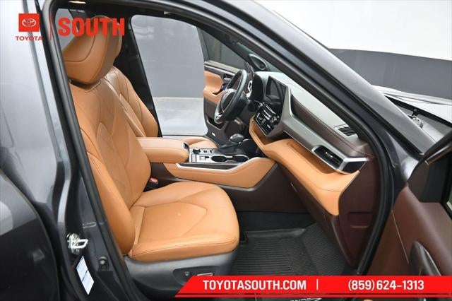 2020 Toyota Highlander Platinum