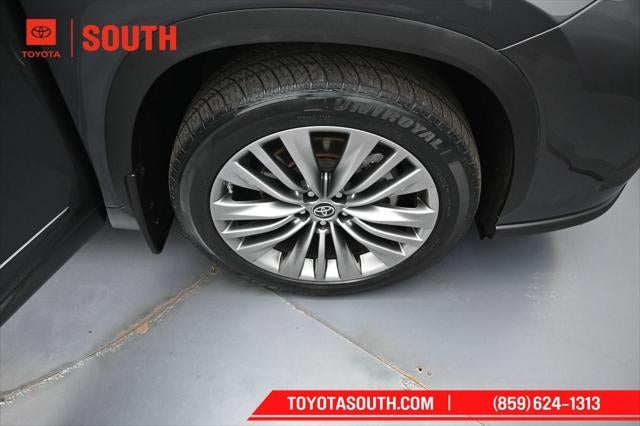 2020 Toyota Highlander Platinum