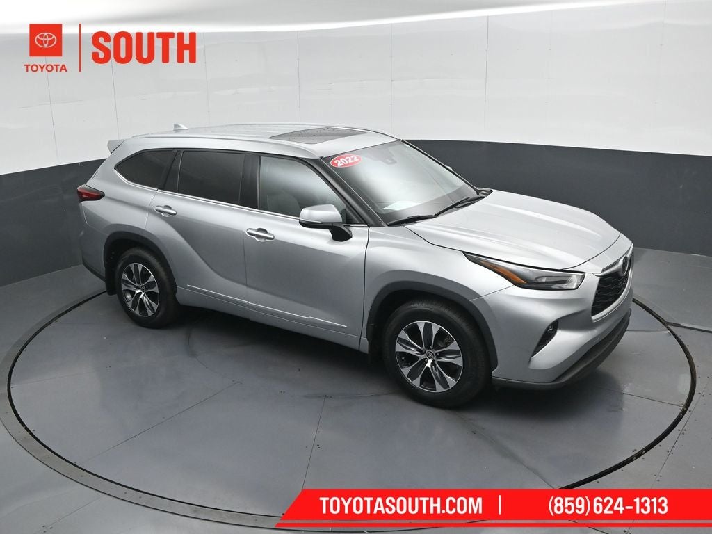 2022 Toyota Highlander XLE