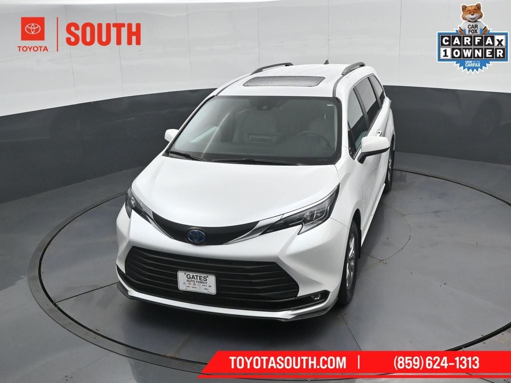 2025 Toyota Sienna XLE 7 Passenger