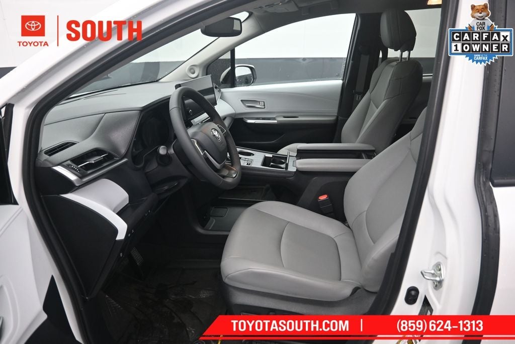 2025 Toyota Sienna XLE 7 Passenger