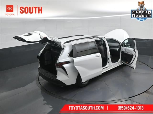 2025 Toyota Sienna XLE 7 Passenger
