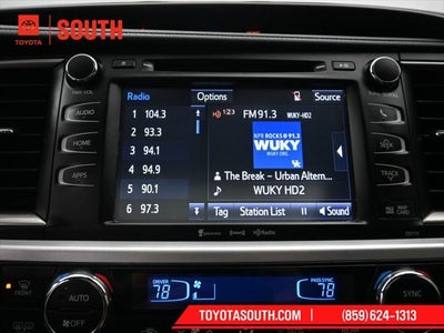 2017 Toyota Highlander SE