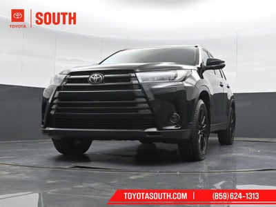 2019 Toyota Highlander SE
