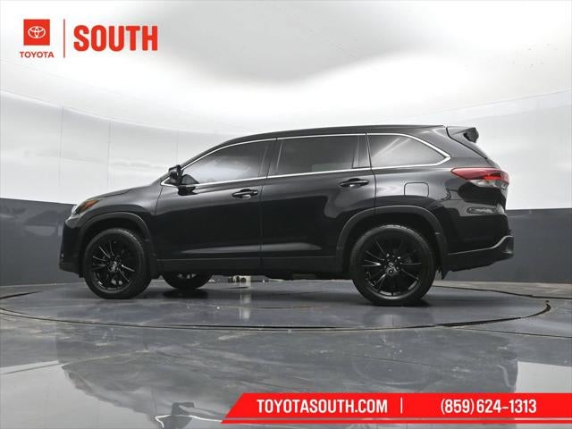 2019 Toyota Highlander SE