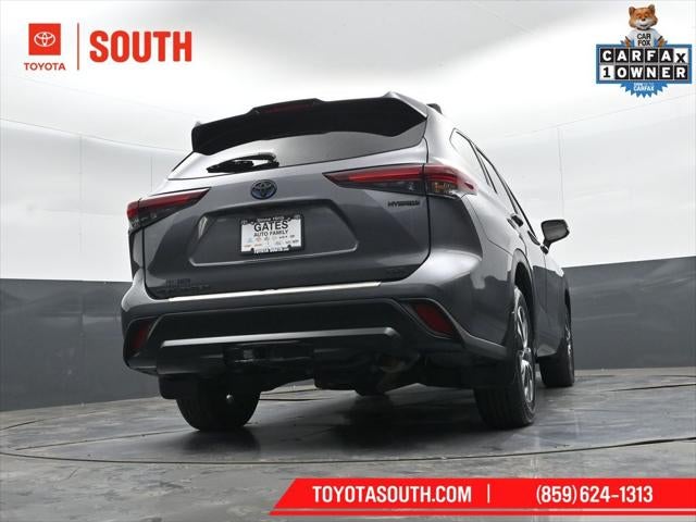 2024 Toyota Highlander Hybrid XLE