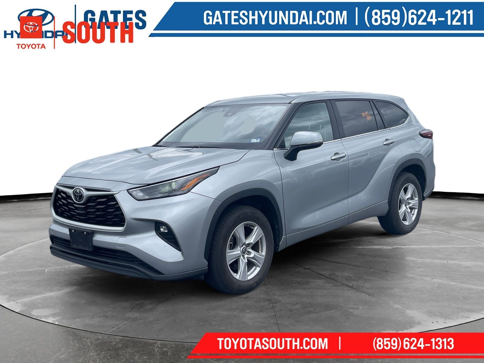 2025 Toyota Highlander LE