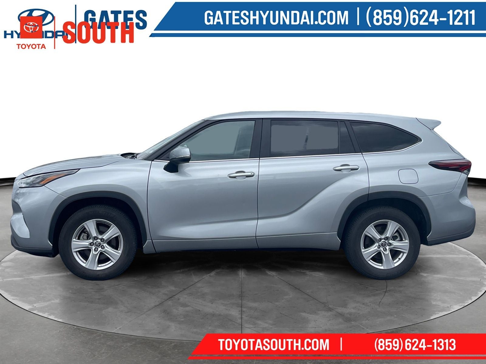 2025 Toyota Highlander LE