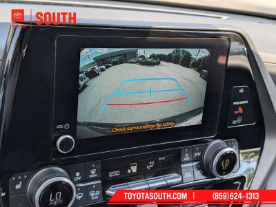 2025 Toyota Highlander XLE
