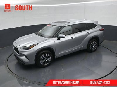 2023 Toyota Highlander XLE