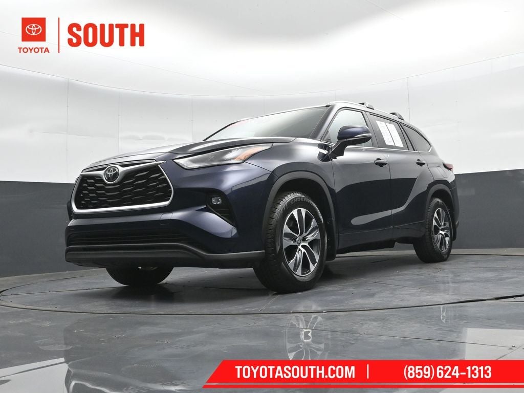 2024 Toyota Highlander XLE