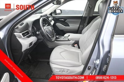 2023 Toyota Highlander XLE
