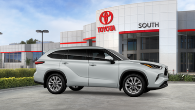 2026 Toyota Highlander Base