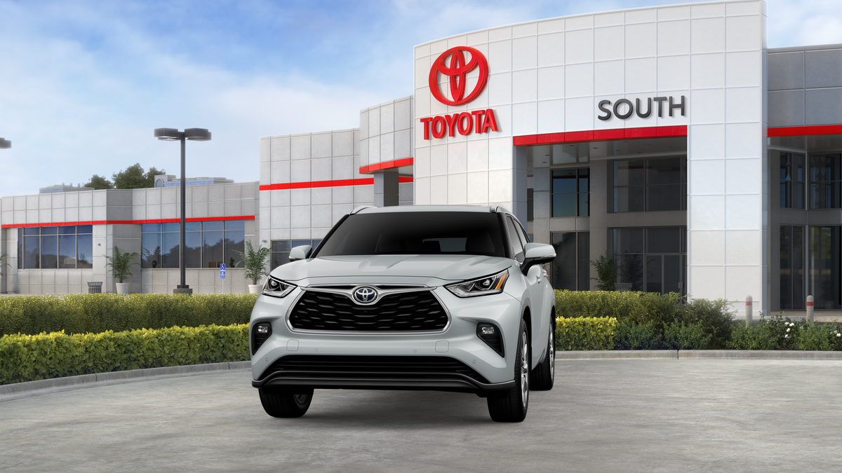 2026 Toyota Highlander Base