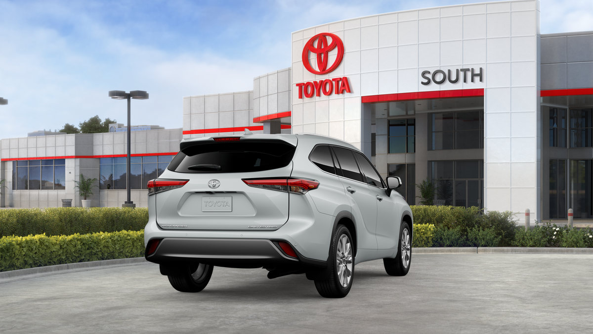 2026 Toyota Highlander Base