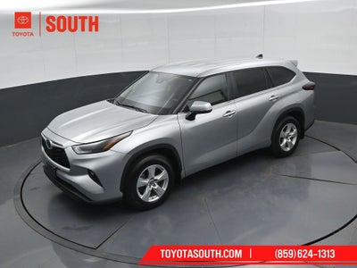 2024 Toyota Highlander LE
