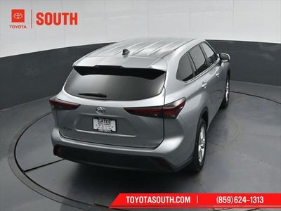 2024 Toyota Highlander LE