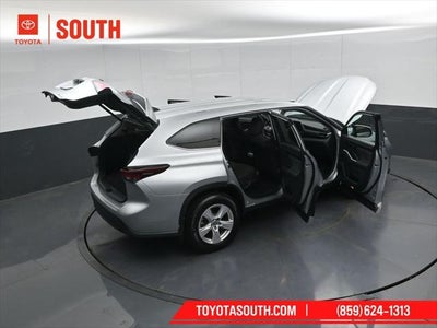 2024 Toyota Highlander LE