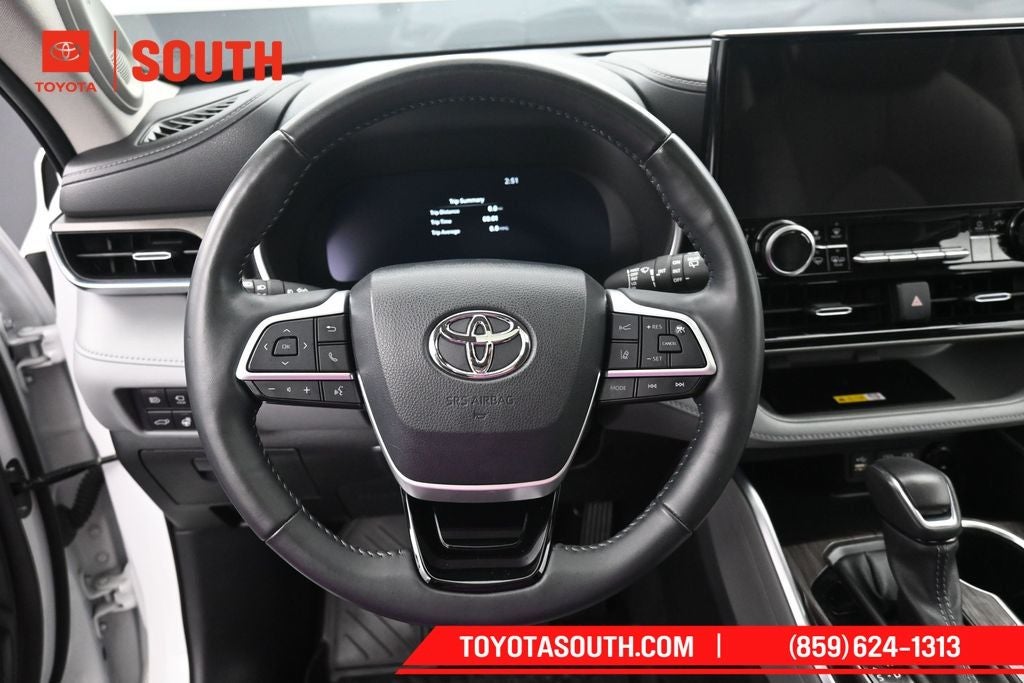 2023 Toyota Highlander Hybrid Limited