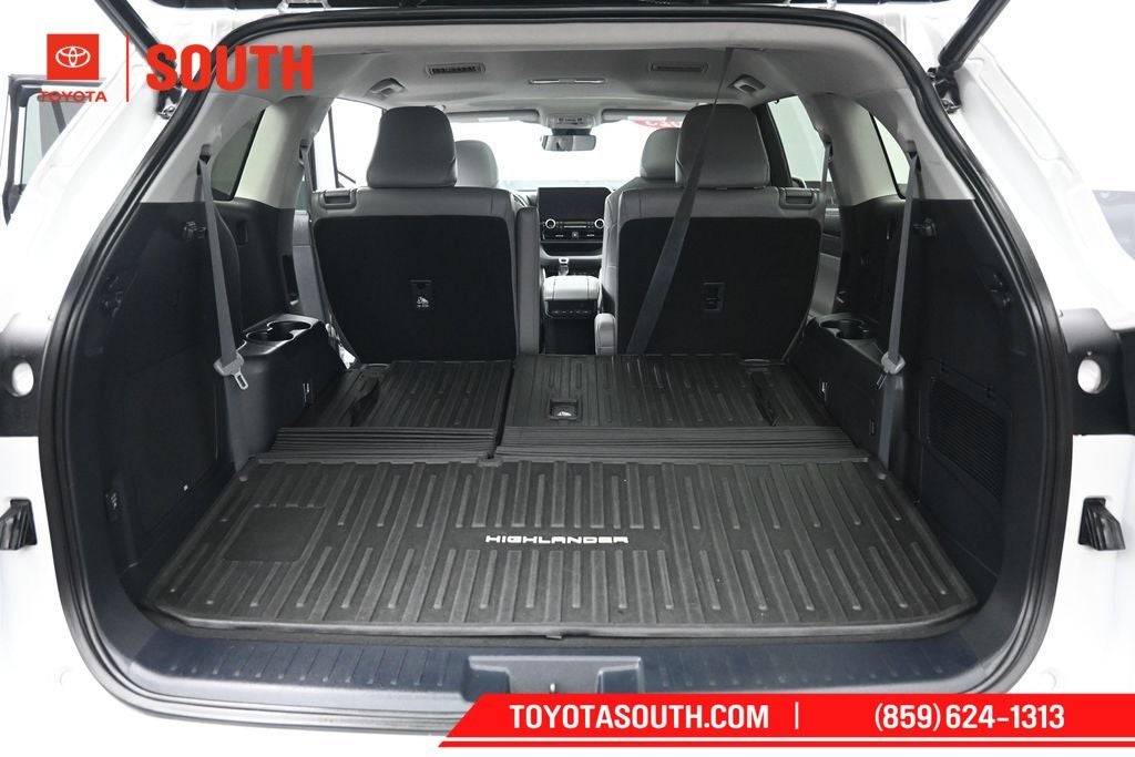 2023 Toyota Highlander Hybrid Limited