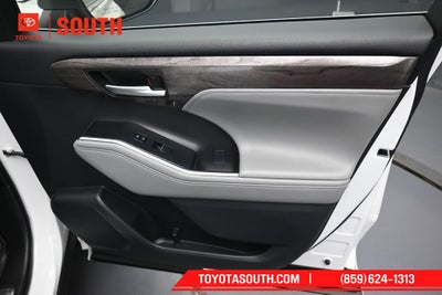 2023 Toyota Highlander Hybrid Limited