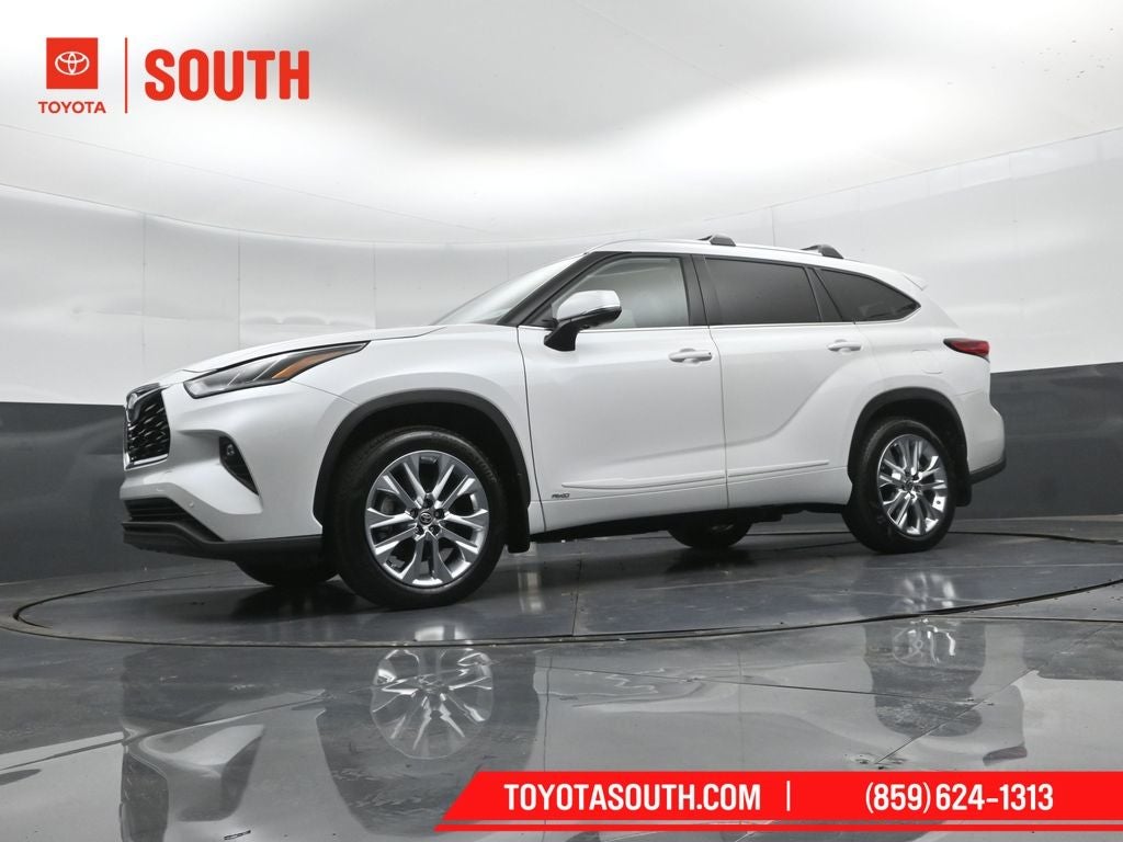 2023 Toyota Highlander Hybrid Limited