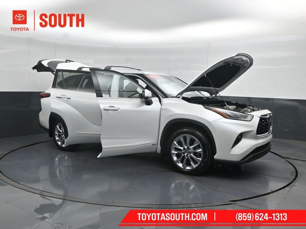 2023 Toyota Highlander Hybrid Limited